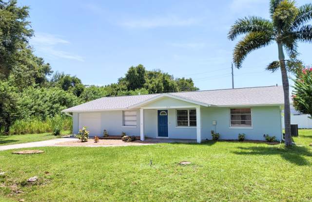 Annual Rental – Charming Updated 4 Bedroom, 2 Bath Venice Home! photos photos Annual Rental – Charming Updated 4 Bedroom, 2 Bath Venice Home! photos photos