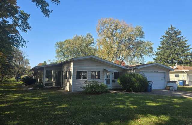 ***NEW ON THE MARKET....DRIVE BY TO CHECK IT OUT*** Gallery 1
