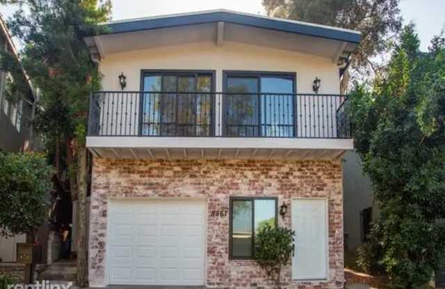 8867 Lookout Mountain Ave - 8867 Lookout Mountain Avenue, Los Angeles, CA 90046