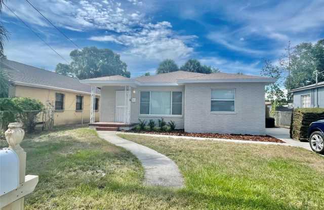 1511 W GRACE STREET - 1511 West Grace Street, Tampa, FL 33607
