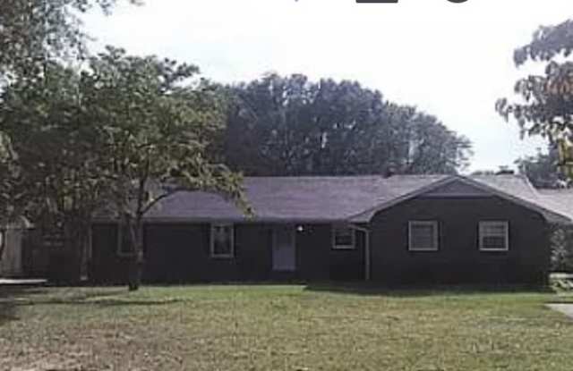 304 Maddox Road - 304 Maddox Road, Griffin, GA 30224