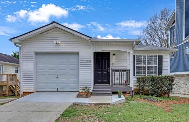 Brookhaven’s Most Desirable Neighborhood photos photos