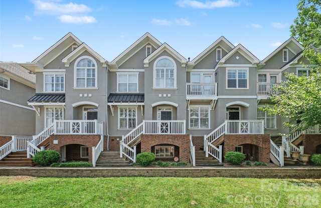807 Clarkson Mill Court Gallery 2