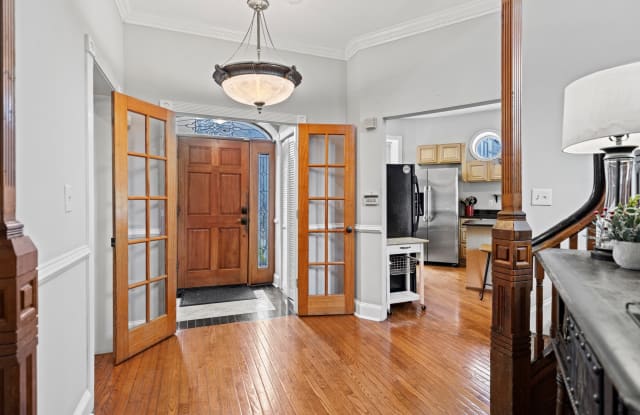 547 Florida Ave NW,Room #3 photos photos