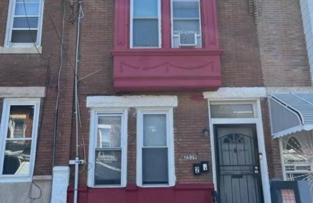 2539 N 31ST STREET - 2539 North 31st Street, Philadelphia, PA 19132