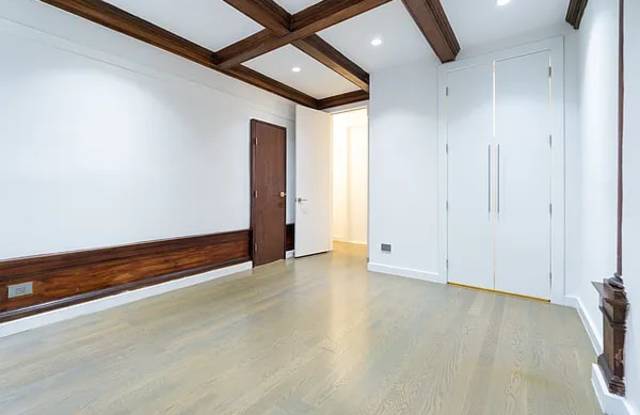 312 W 91st St Gallery 2