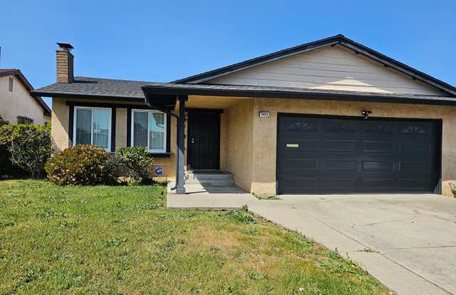 Spacious 4-Bedroom Home on the El Cerrito Border – Over 2,100 Sq Ft! - 4423 Bell Avenue, Richmond, CA 94804 Spacious 4-Bedroom Home on the El Cerrito Border – Over 2,100 Sq Ft! - 4423 Bell Avenue, Richmond, CA 94804