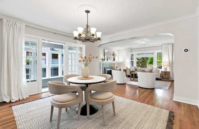 Updated Craftsman Near Manito & Cannon Hill Park Gallery 4
