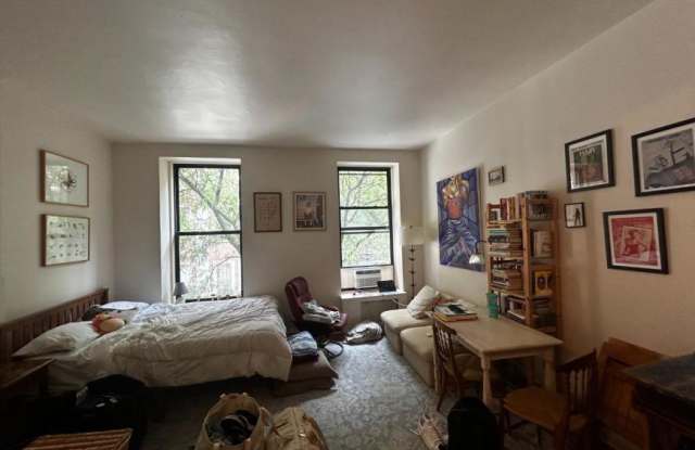 120 West 73rd Street Gallery 1
