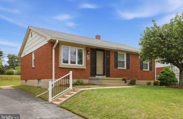 9005 PERRING PARK Road photos photos