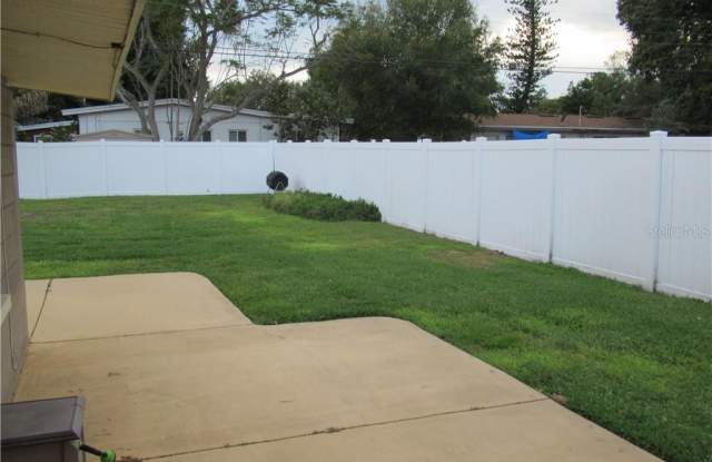 4199 NARVAREZ WAY S Gallery 4