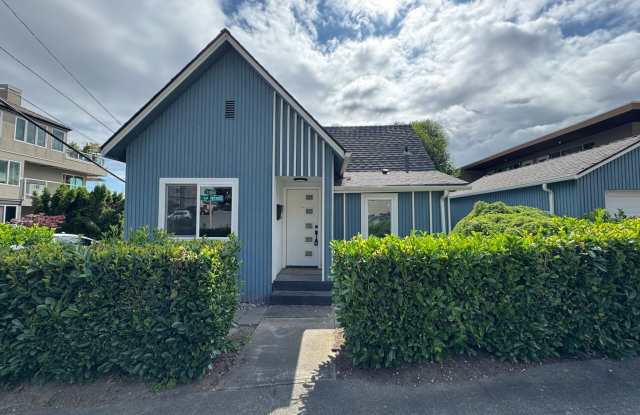 Beautifully Remodeled Lakeside Home in the Coveted Westlake Community photos photos