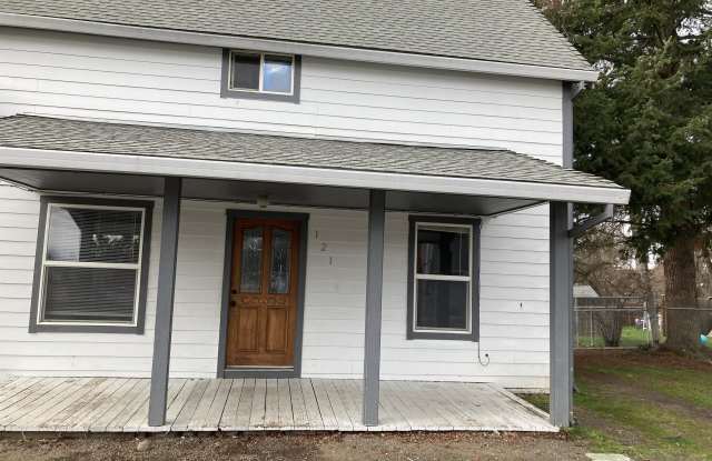 121 North Shasta Avenue House photos photos