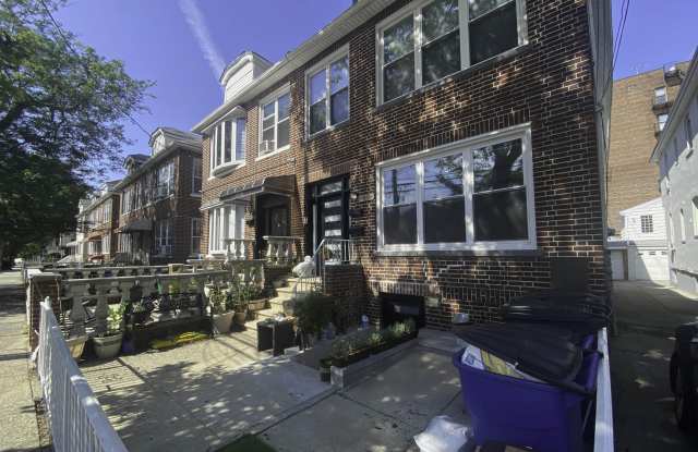 2548 E 21st Street photos photos