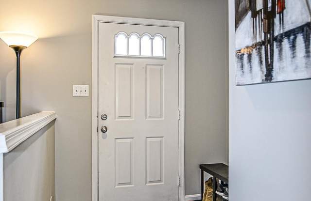 8606 ROCKY GAP Court Gallery 3