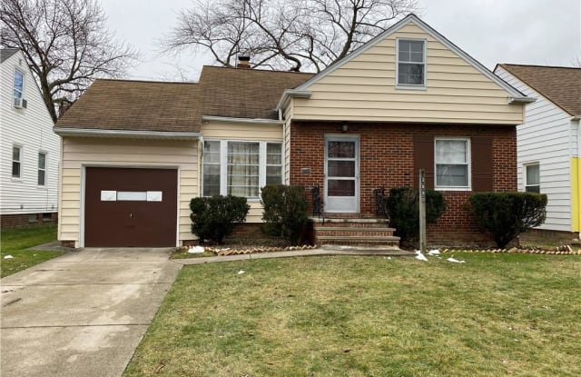 3890 Colony Rd - 3890 Colony Road, South Euclid, OH 44121