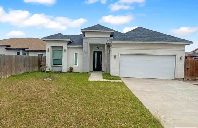 1761 CASTILLO ST. photos photos