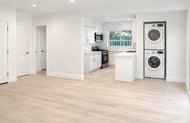 324 South Kenmore Avenue photos photos