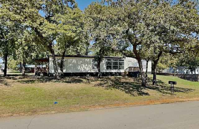 MOVE IN READY NOW! COUNTRY OASIS! photos photos