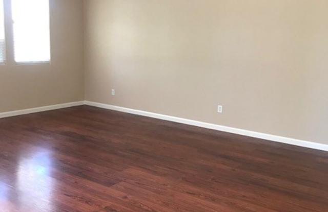10524 Yuba Court Gallery 2