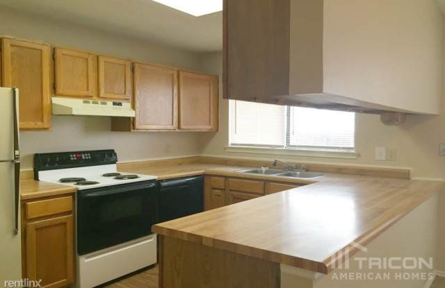 7431 Longing Trail Gallery 3