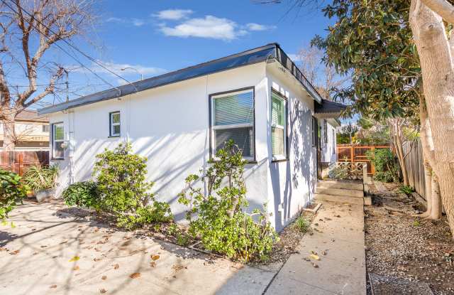 4176 Perlita Avenue Gallery 4