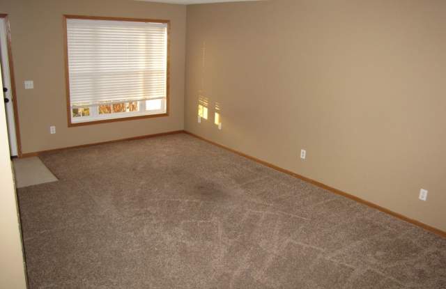 370 Wilderness Dr. Gallery 4