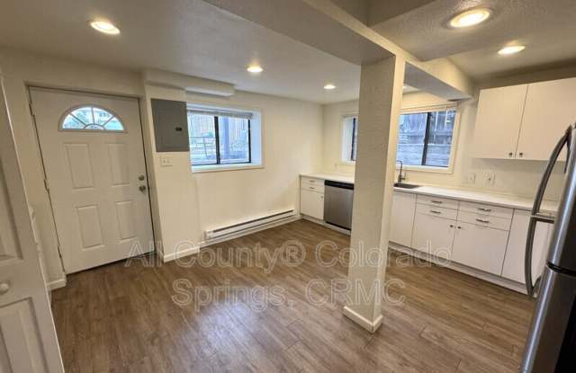 17 N Meade Avenue Gallery 2