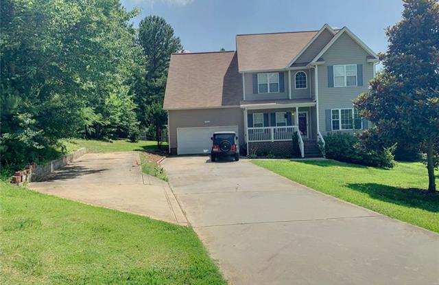 166 Gray Cliff Drive - 166 Gray Cliff Dr, Iredell County, NC 28117