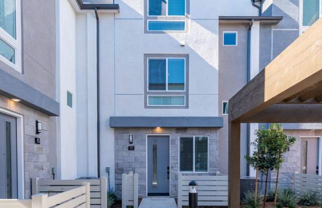 NEW BUILT 2 Bedroom+1 Den, 2.5 Bath Townhome in the Heart of Garden Grove! photos photos