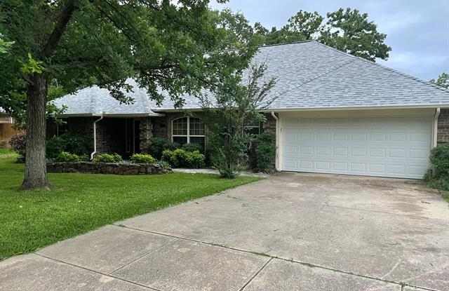 7213 Post Oak Drive - 7213 Post Oak Drive, North Richland Hills, TX 76182