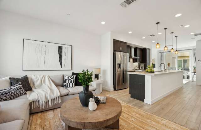 172 Uptown Circle - 1 Gallery 4