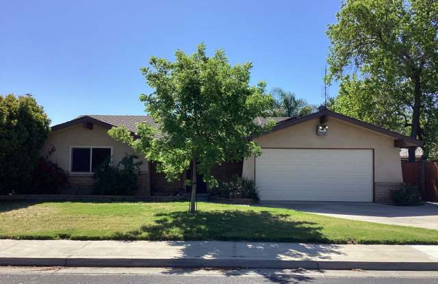 1333 Pierce Drive - 1333 Pierce Drive, Clovis, CA 93612 1333 Pierce Drive - 1333 Pierce Drive, Clovis, CA 93612