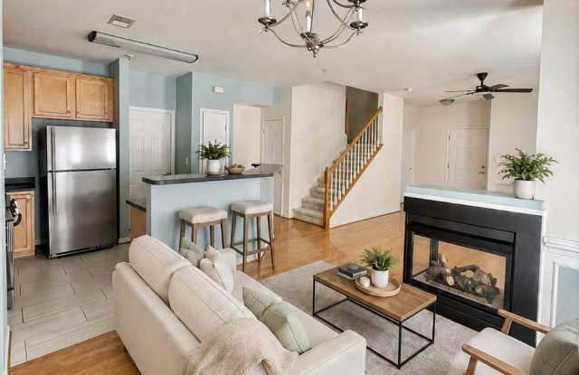 6814 SABBARTON Place Gallery 4