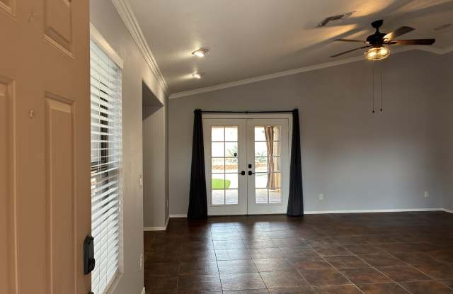 15618 N 159TH Lane Gallery 4