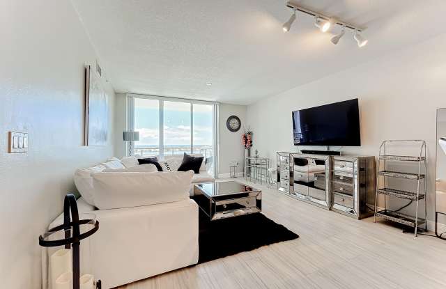 1551 N Flagler Drive photos photos