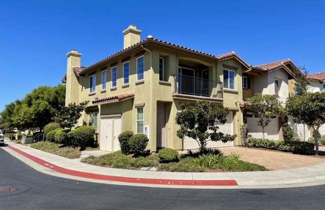 1351 Isabella Way photos photos