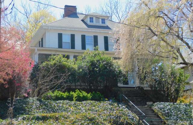 Historic West End 3BR/2.5BA Home! - 1224 Glade Street Northwest, Winston-Salem, NC 27101 Historic West End 3BR/2.5BA Home! - 1224 Glade Street Northwest, Winston-Salem, NC 27101