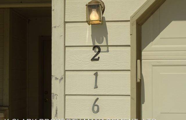 216 WILLOW CREST Gallery 2