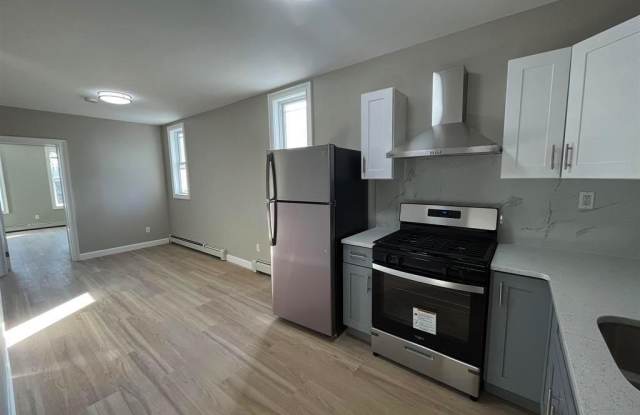 208 7TH ST photos photos