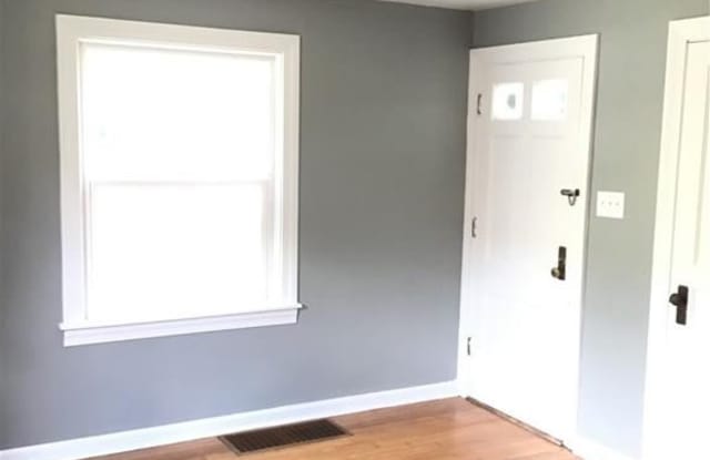 1425 Kessler Boulevard E Gallery 2