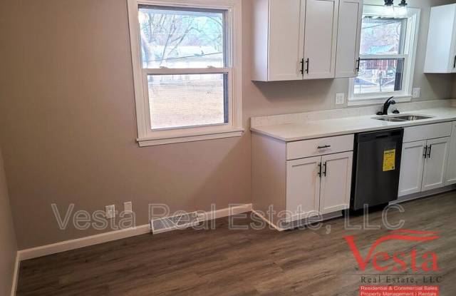 1219 Rutledge Rd photos photos