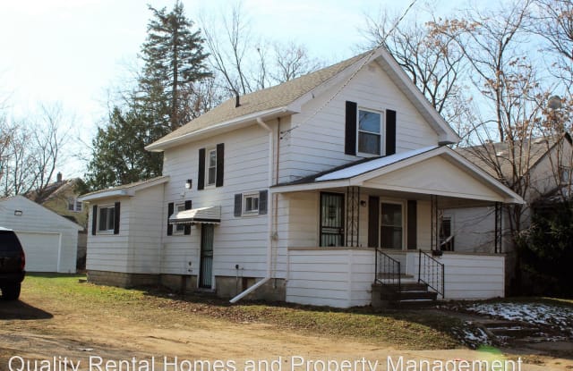 120 E Lakeview Ave - 120 East Lakeview Avenue, Flint, MI 48503