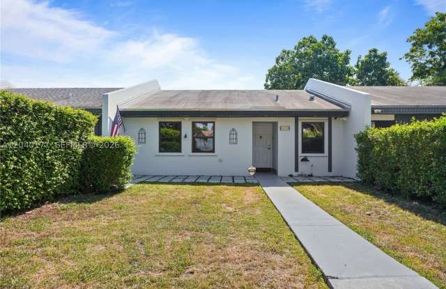 5113 SW 138th Ave Cir Gallery 2