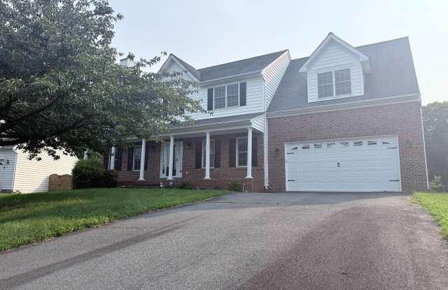 4114 DERBYSHIRE Lane photos photos