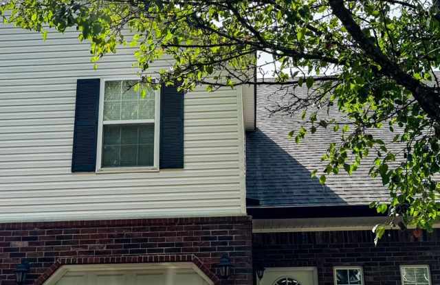 School Year Lease!  2 Bedroom, 2.5 Bathroom Condo near Downtown Fayetteville - 1x Car Garage + All Appliances Provided! photos photos