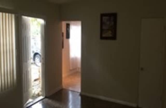 1221 South Parramore Avenue Gallery 3