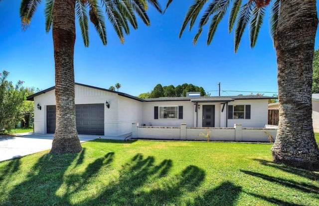 Spectacular North/Central 4Bed/2Ba Home!! - 347 East Hayward Avenue, Phoenix, AZ 85020