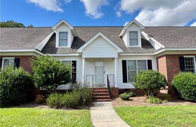 616 Amberdale Circle W photos photos 616 Amberdale Circle W photos photos