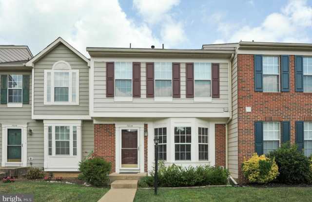 7014 GATTON SQ - 7014 Gatton Square, Kingstowne, VA 22315